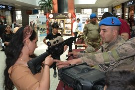 Jandarma Tatvan’da Tanıtım Sergisi Açtı