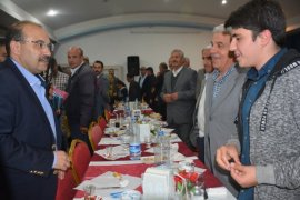 Tatvan’da şehit ve gazi yakınlarına yönelik iftar yemeği düzenlendi