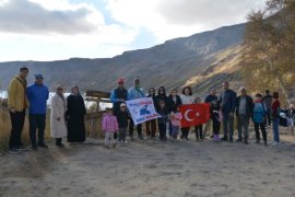 Nemrut Kalderası’nda Çöp Toplama Etkinliği