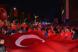 Tatvan’da '15 Temmuz Demokrasi ve Milli Birlik Günü' Programı Düzenlendi