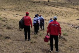 Nemrut Dağı’nda Çanak Yürüyüşü Yapıldı