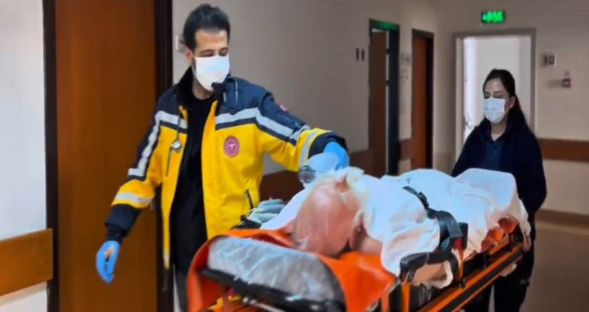 Bitlis’te 90 Yaşındaki Hasta, Sağlık Bakanlığı Hava Ambulansı ile İstanbul’a Sevk Edildi